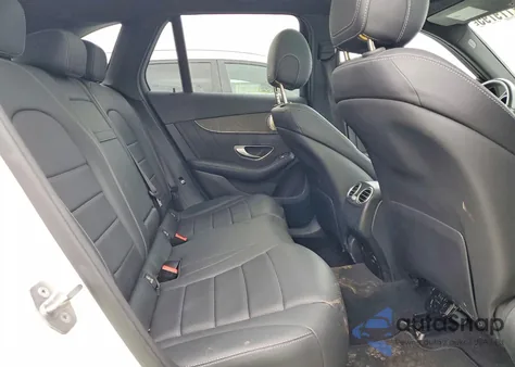 2018 Mercedes-Benz Glc 300 4Matic z USA, uszkodzony, nr VIN WDC0G4KB0JF306271